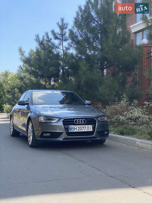 Седан Audi A4 2012 в Одессе фото 4 Седан Audi A4 2012 в Одессе