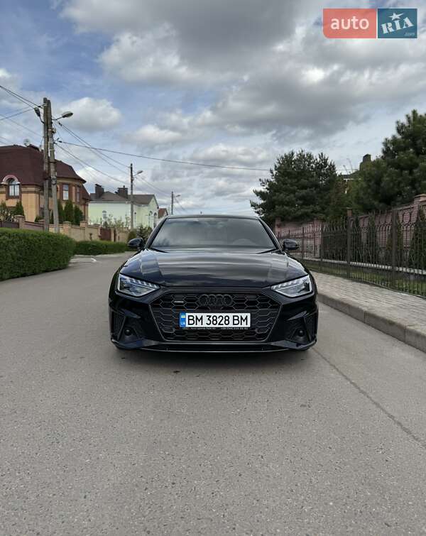 Седан Audi A4 2022 в Києві