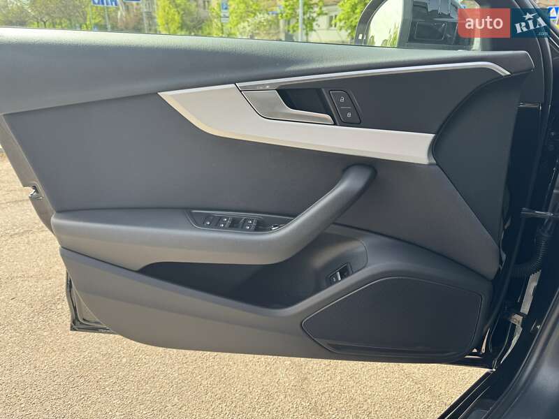 Універсал Audi A4 2018 в Умані