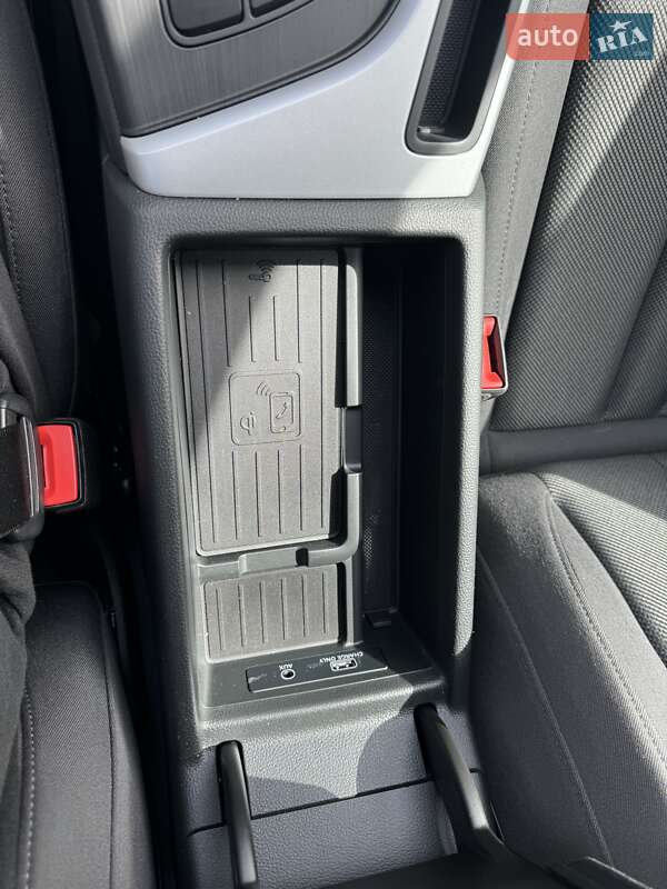 Универсал Audi A4 2018 в Киеве