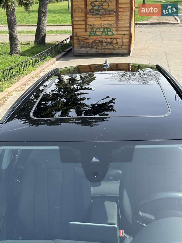 Универсал Audi A4 2018 в Киеве