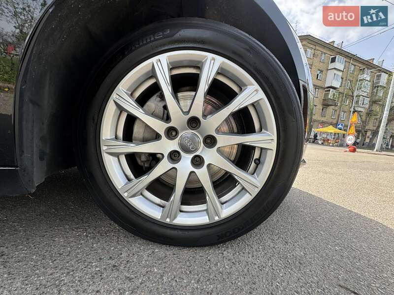 Универсал Audi A4 2018 в Киеве