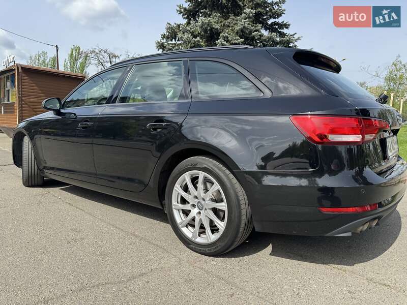 Універсал Audi A4 2018 в Умані