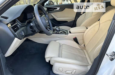 Седан Audi A4 2020 в Києві