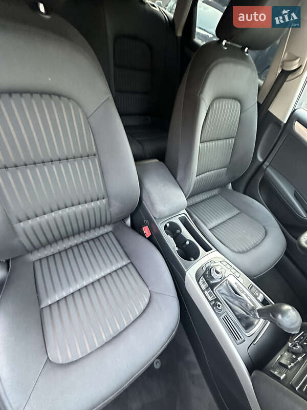 Універсал Audi A4 2010 в Дніпрі