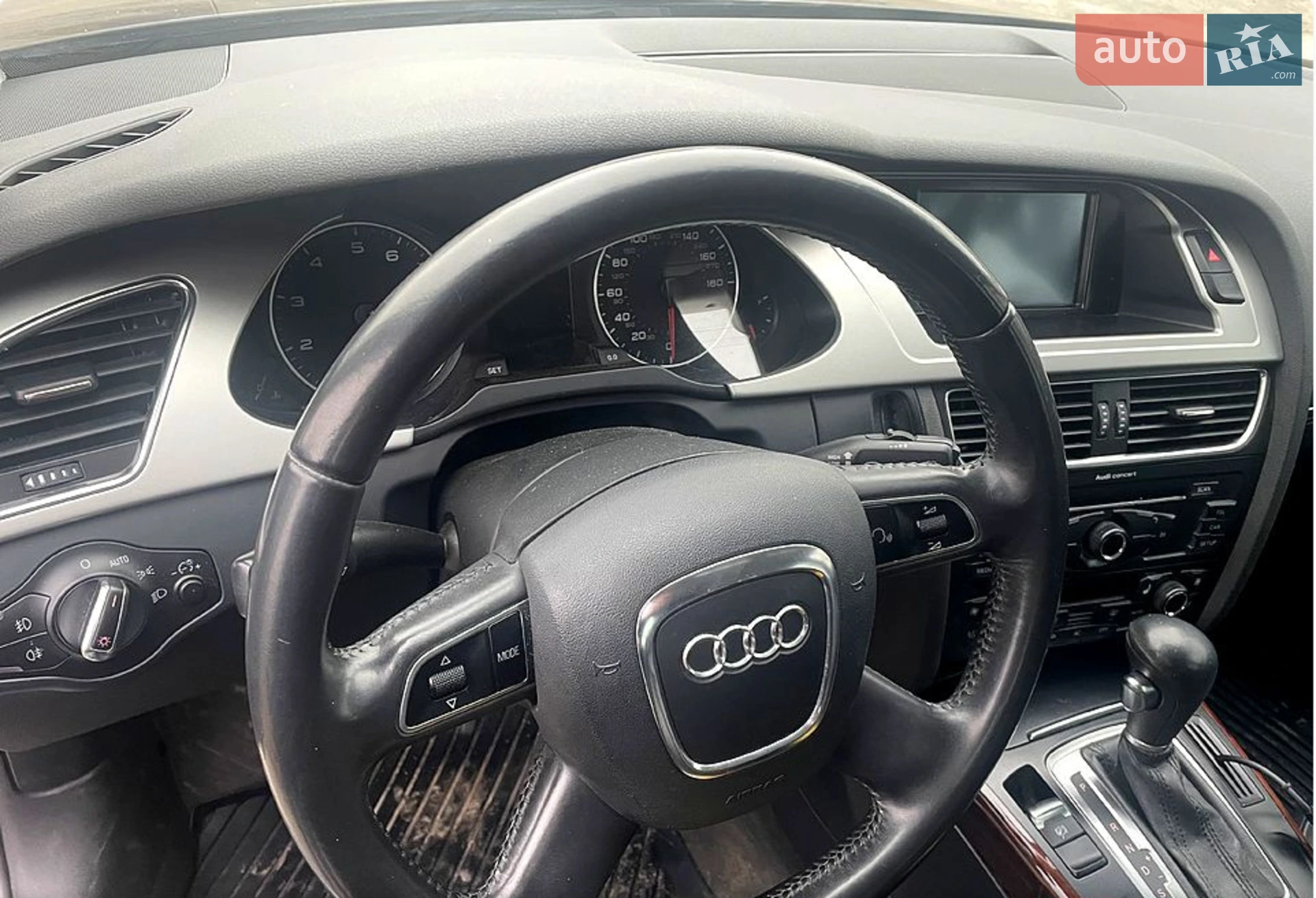 2011 Audi A4 - мініатюра 3