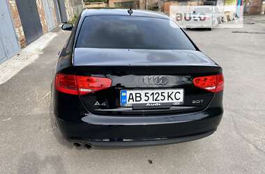 Седан Audi A4 2012 в Виннице