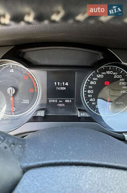 Універсал Audi A4 2011 в Ужгороді