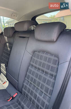Універсал Audi A4 2011 в Ужгороді