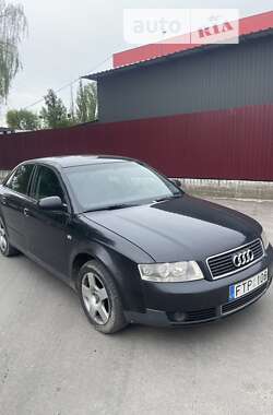 Седан Audi A4 2003 в Ровно