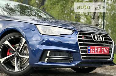 Седан Audi A4 2016 в Стрию