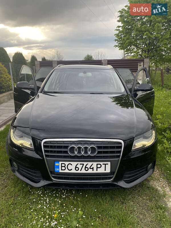 Универсал Audi A4 2011 в Стрые