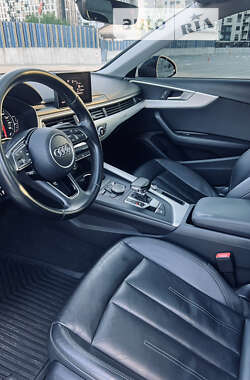 Седан Audi A4 2016 в 