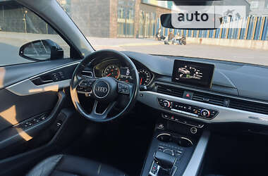 Седан Audi A4 2016 в 
