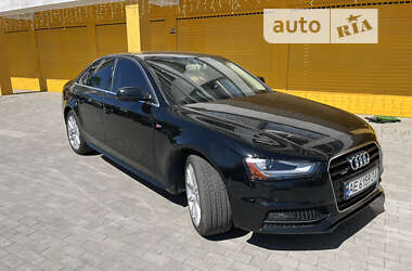 Седан Audi A4 2014 в Днепре