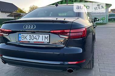 Седан Audi A4 2016 в Ровно