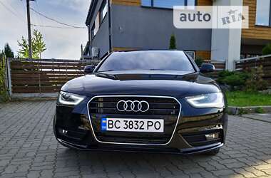 Седан Audi A4 2013 в Стрию