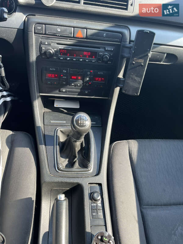 Універсал Audi A4 2005 в Нововолинську