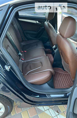 Седан Audi A4 2012 в Умани