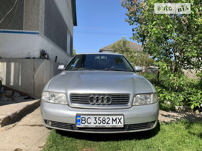 Седан Audi A4 1999 в Миколаєві