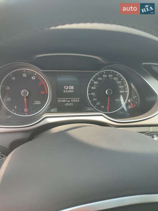 Седан Audi A4 2013 в Кропивницком