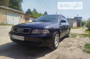 Универсал Audi A4 1997 в Киеве