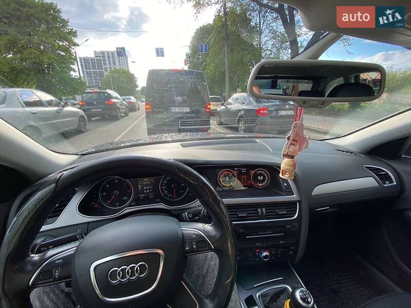 Универсал Audi A4 2013 в Демидовке