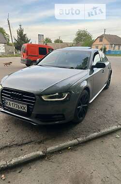 Седан Audi A4 2013 в Києві