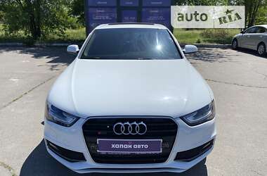 Седан Audi A4 2016 в Днепре