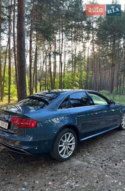 Седан Audi A4 2015 в Полтаві