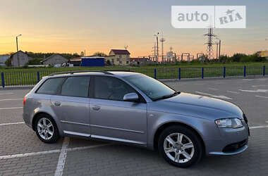 Универсал Audi A4 2005 в Нововолынске