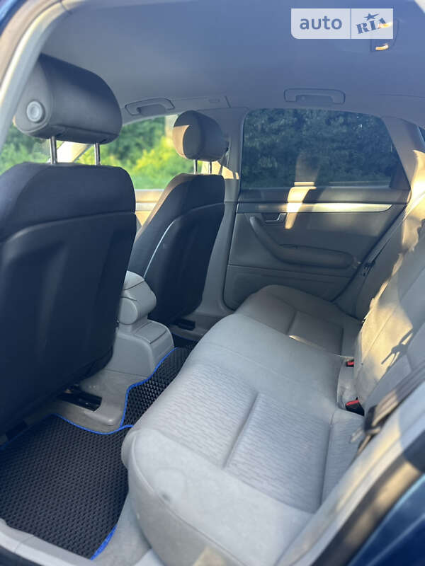Седан Audi A4 2005 в Харькове