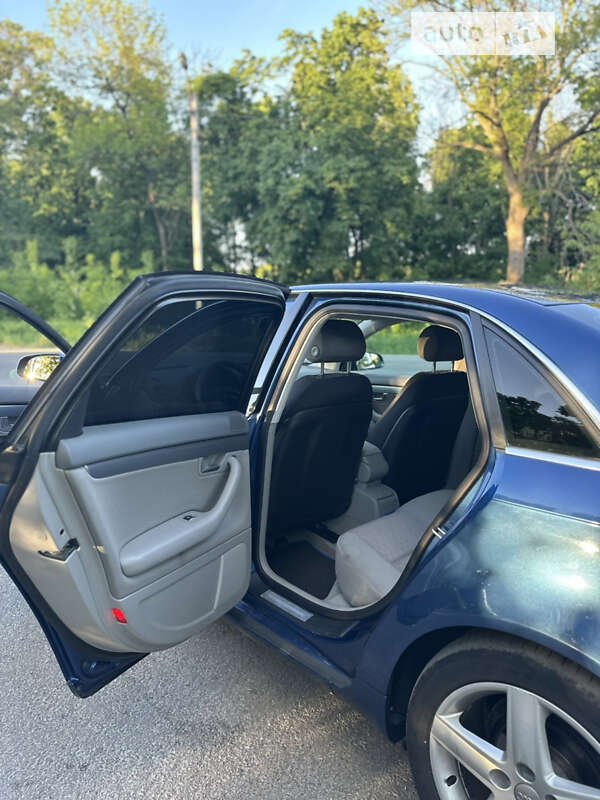 Седан Audi A4 2005 в Харькове