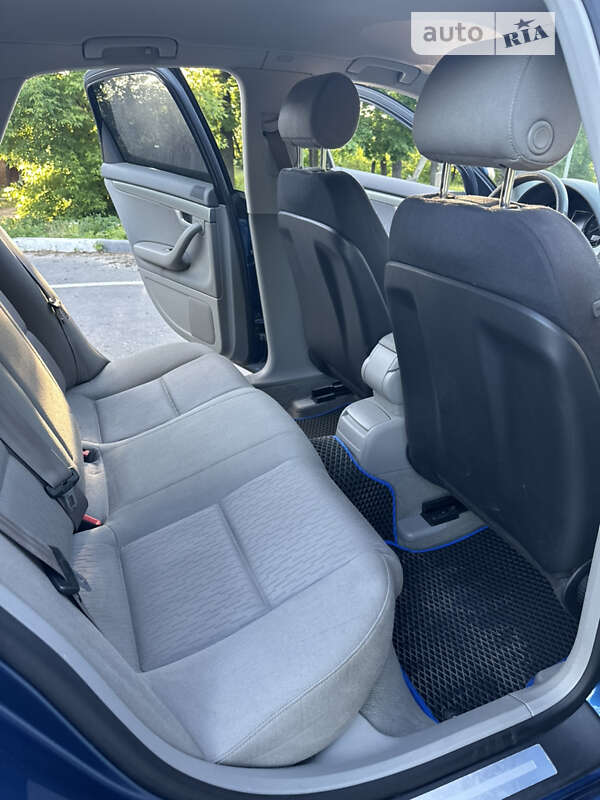 Седан Audi A4 2005 в Харькове