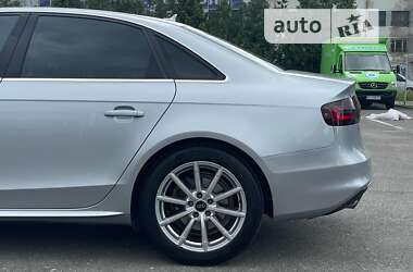 Седан Audi A4 2014 в Львове