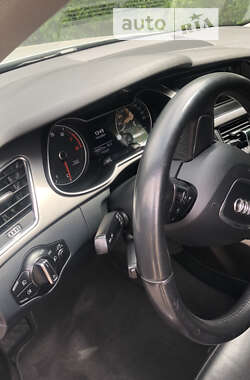 Седан Audi A4 2013 в Харкові