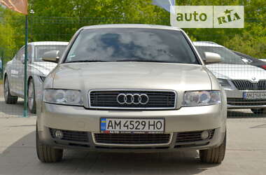 Седан Audi A4 2001 в Бердичеві