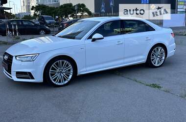 Седан Audi A4 2016 в Киеве