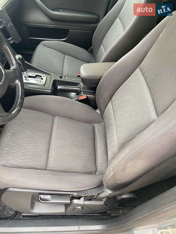 Універсал Audi A4 2006 в Городку фото 29 Універсал Audi A4 2006 в Городку