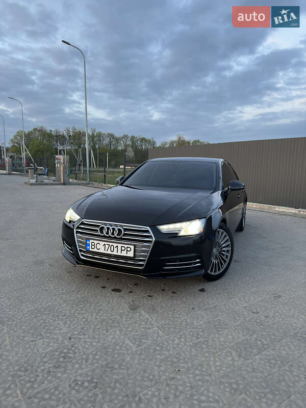 Седан Audi A4 2017 в Львове