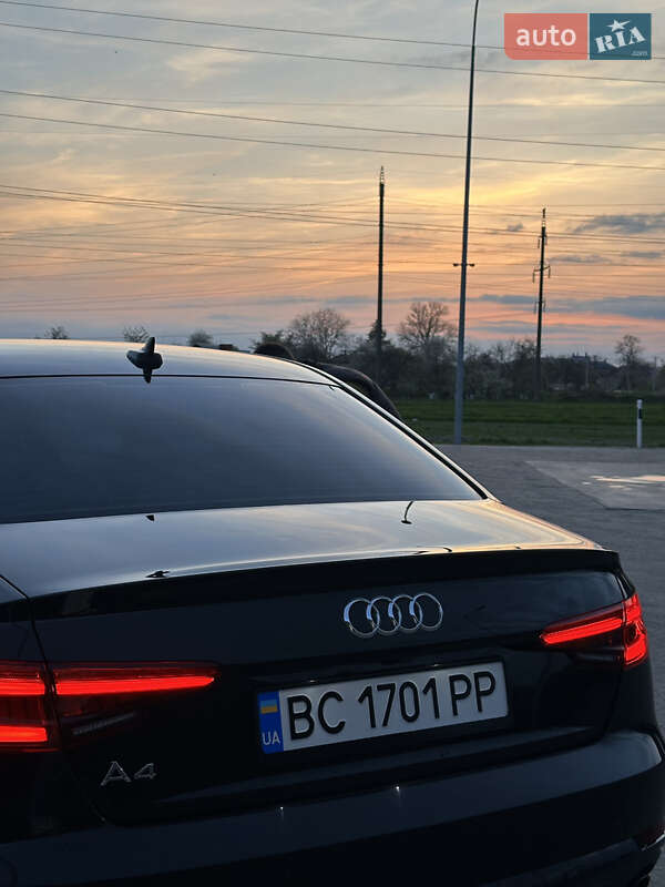 Седан Audi A4 2017 в Львове