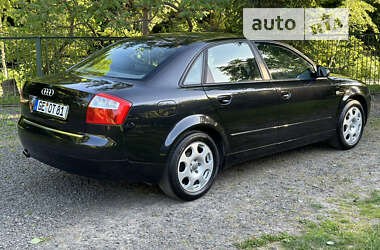 Седан Audi A4 2004 в Луцке