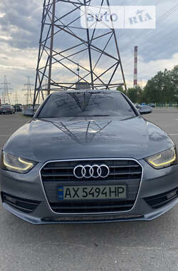 Седан Audi A4 2012 в Харькове