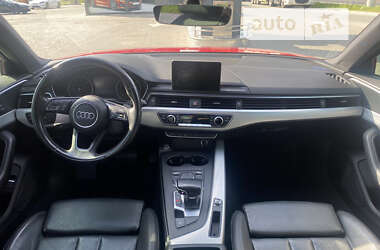Седан Audi A4 2016 в Львове