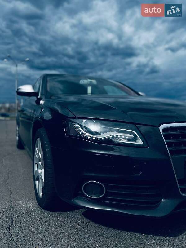 Седан Audi A4 2008 в Кривом Роге