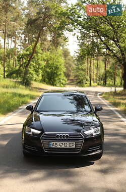 Седан Audi A4 2017 в 