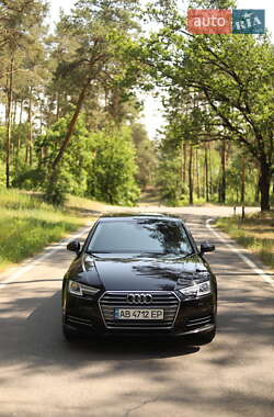 Седан Audi A4 2017 в 