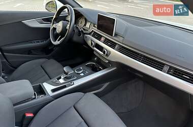 Седан Audi A4 2016 в 