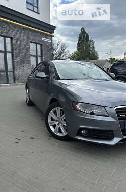 Седан Audi A4 2011 в Житомире