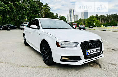 Седан Audi A4 2013 в Киеве